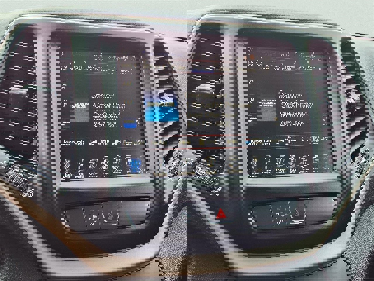 Used 2018 Jeep Cherokee Limited image 18