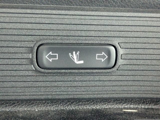 Used 2022 Jeep Wagoneer Series III w/ Premium Group I RWD image 19