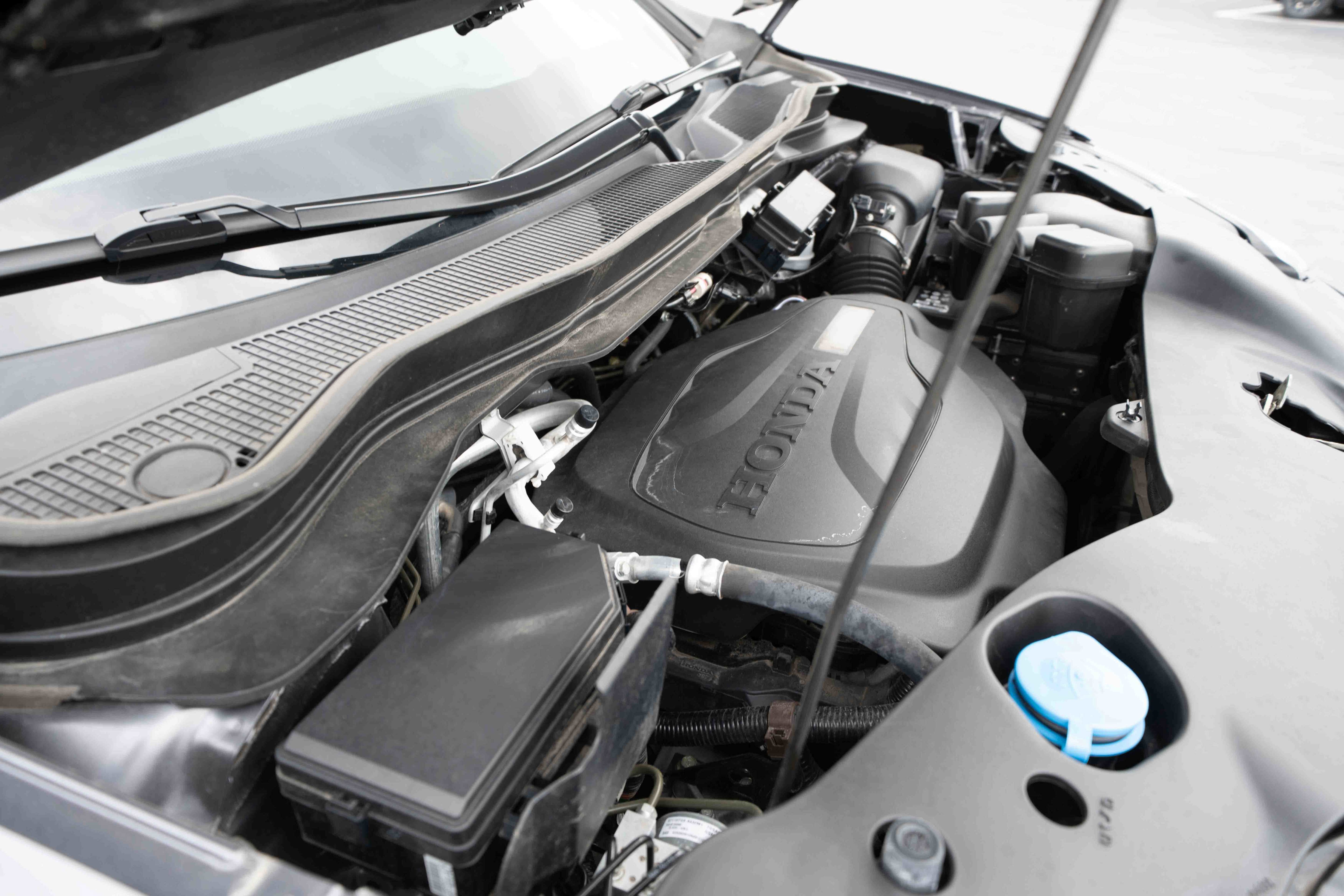 Used 2021 Honda Passport Sport image 32