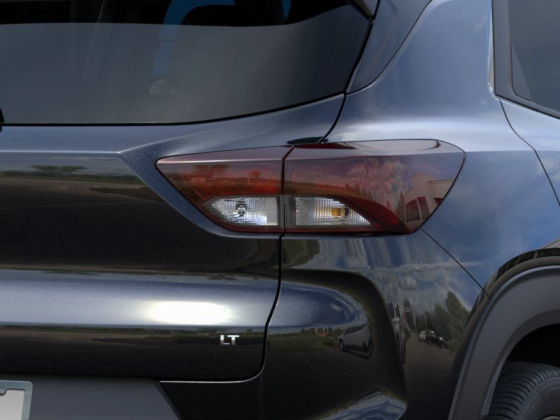 New 2026 Chevrolet TrailBlazer LT w/ Midnight Edition FWD image 11