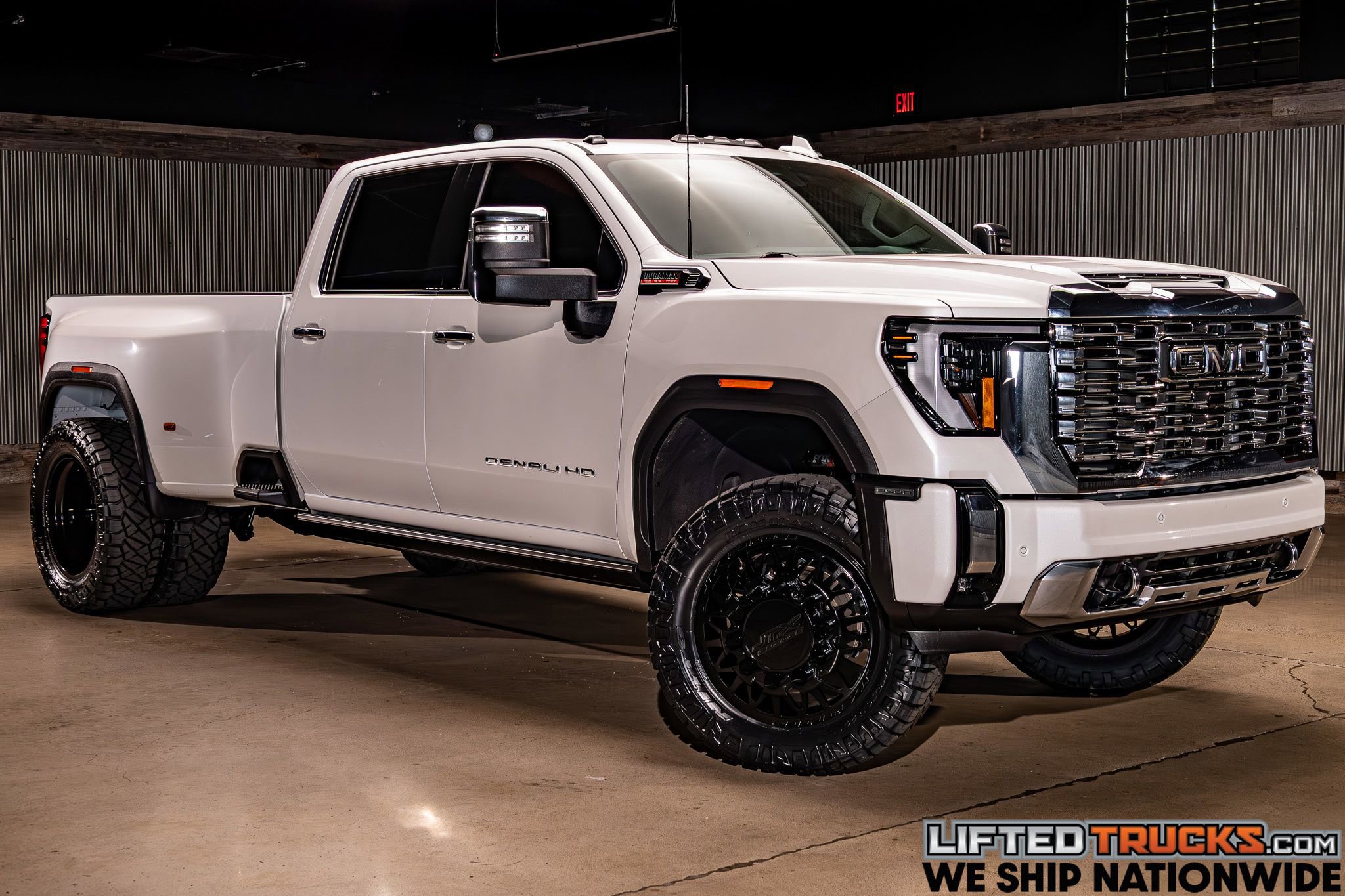 Used 2025 GMC Sierra 3500 Denali w/ Denali Reserve Package