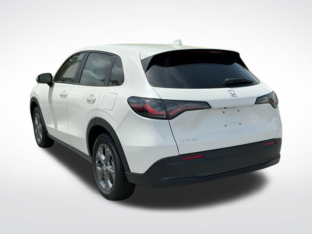 Certified 2026 Honda HR-V LX image 6