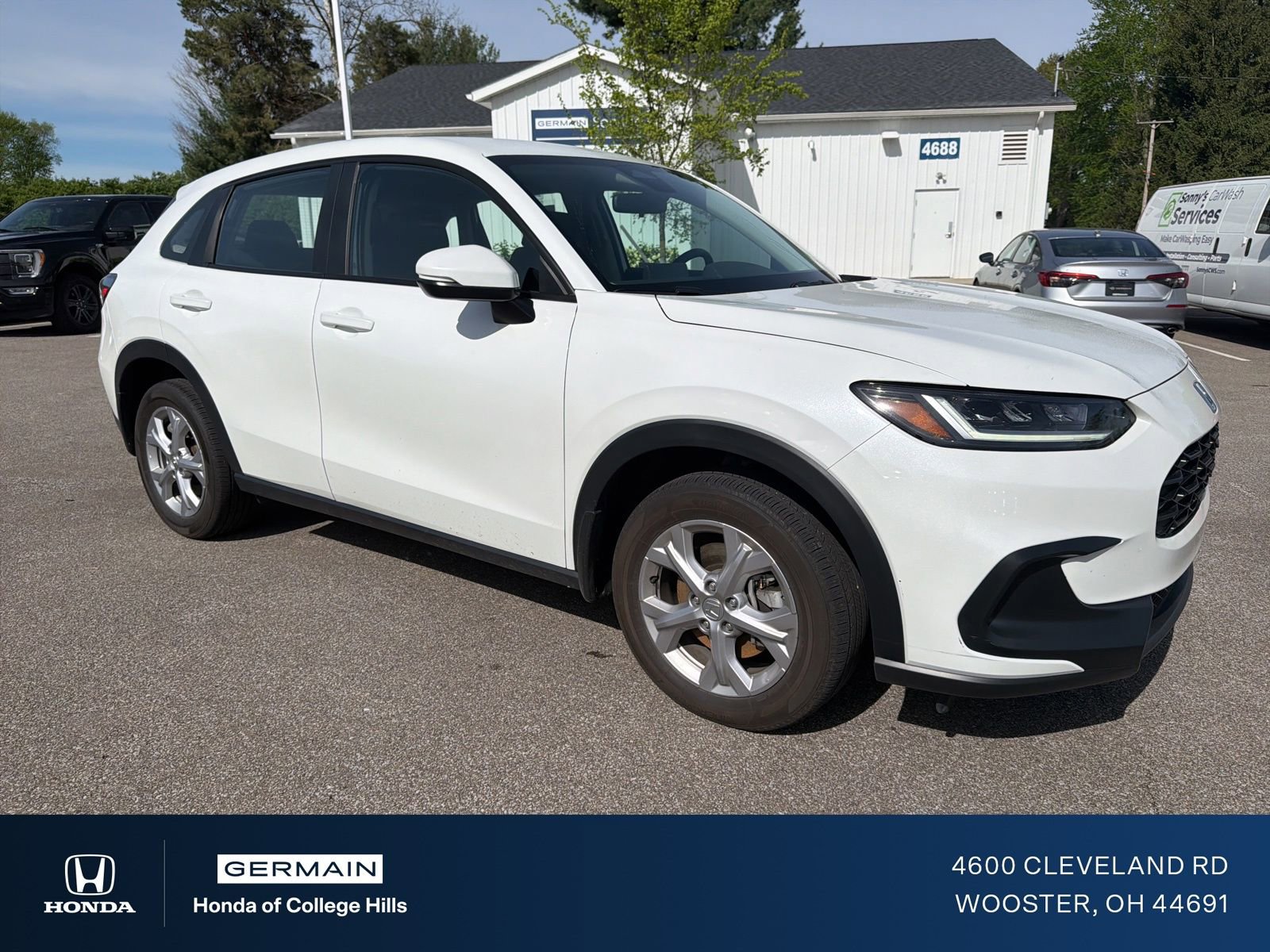 Used 2024 Honda HR-V LX image 3
