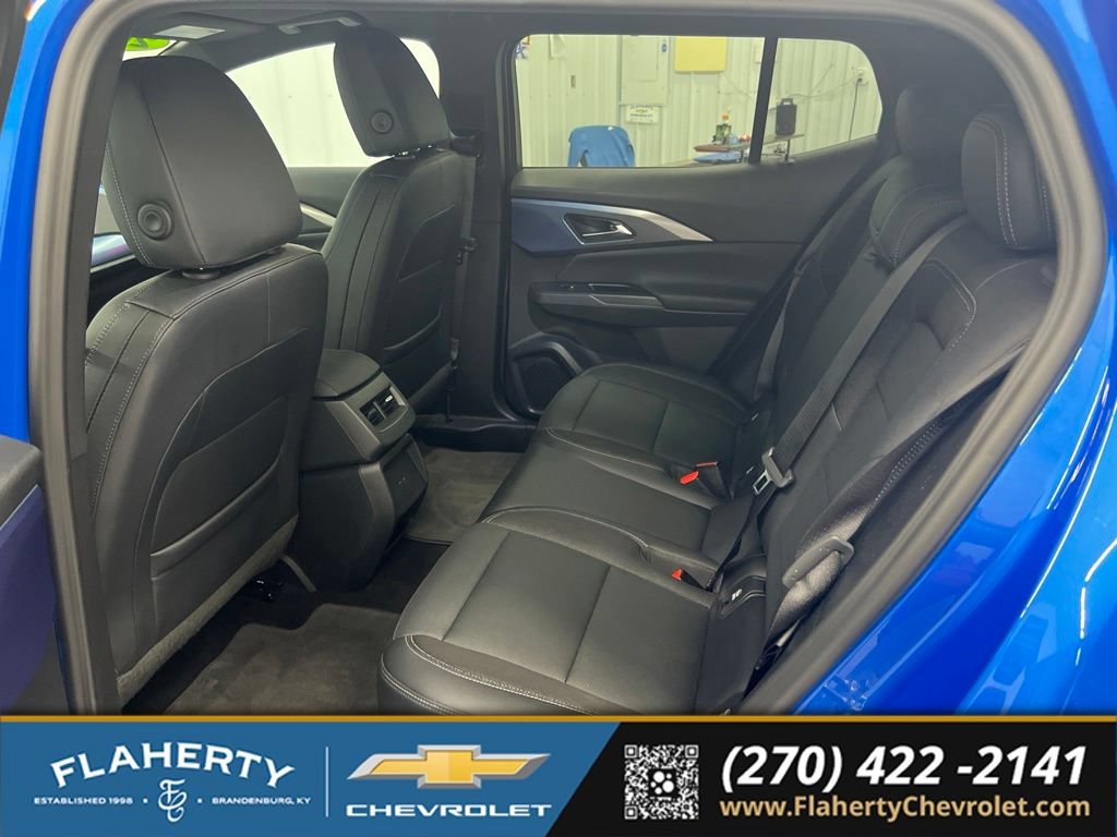 Used 2024 Chevrolet Equinox EV LT FWD image 11