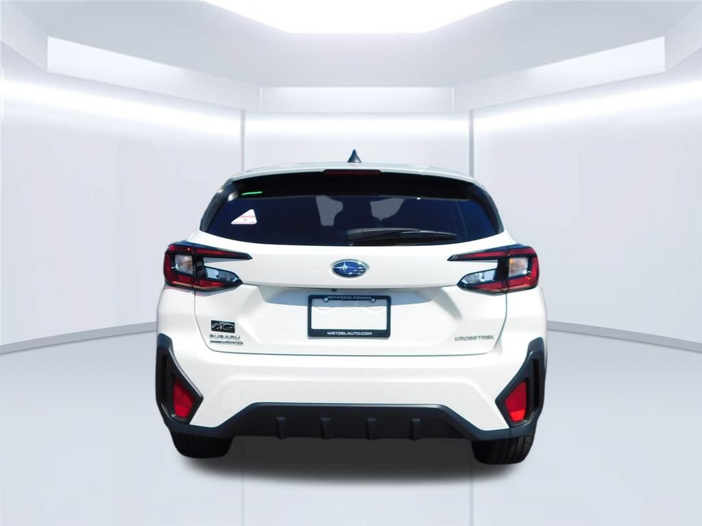 Used 2025 Subaru Crosstrek 2.0i AWD/4WD image 4