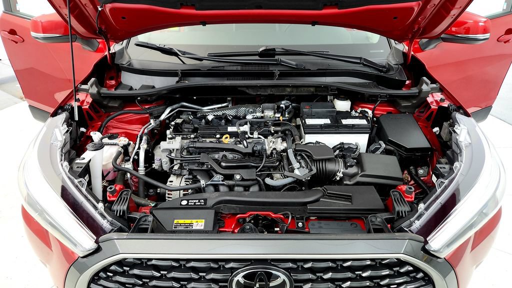 Certified 2023 Toyota Corolla Cross XLE w/ Convenience Package AWD/4WD image 31