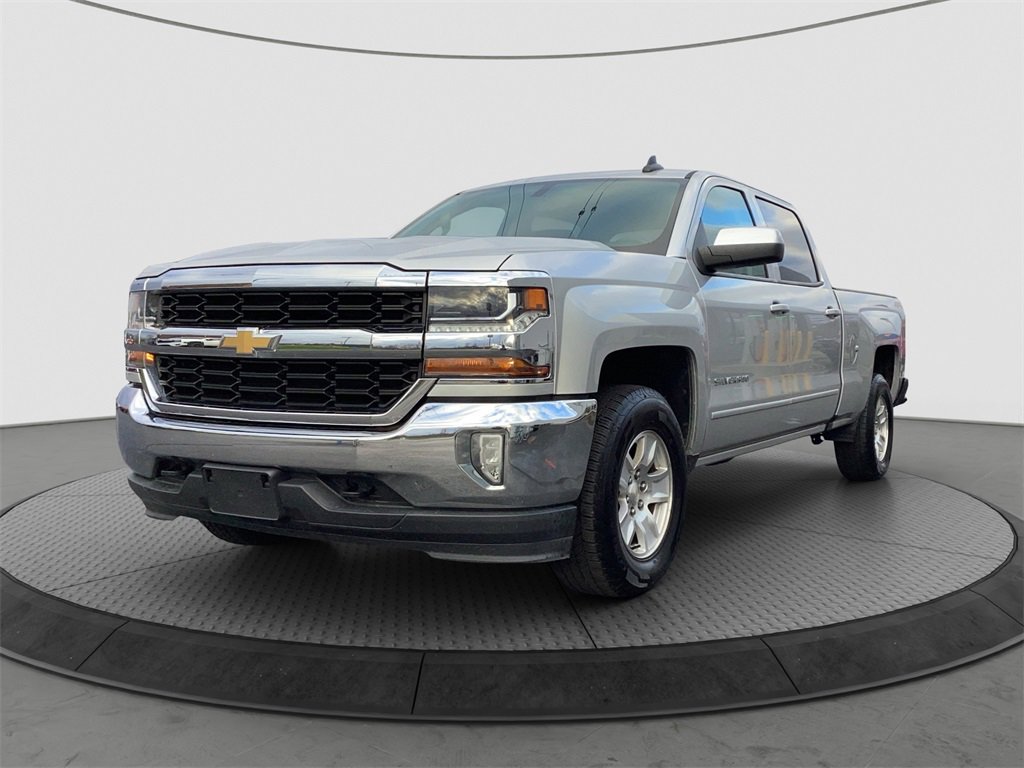 Used 2018 Chevrolet Silverado 1500 LT w/ All Star Edition image 3