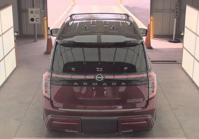 Used 2025 Nissan Armada Platinum Reserve image 4