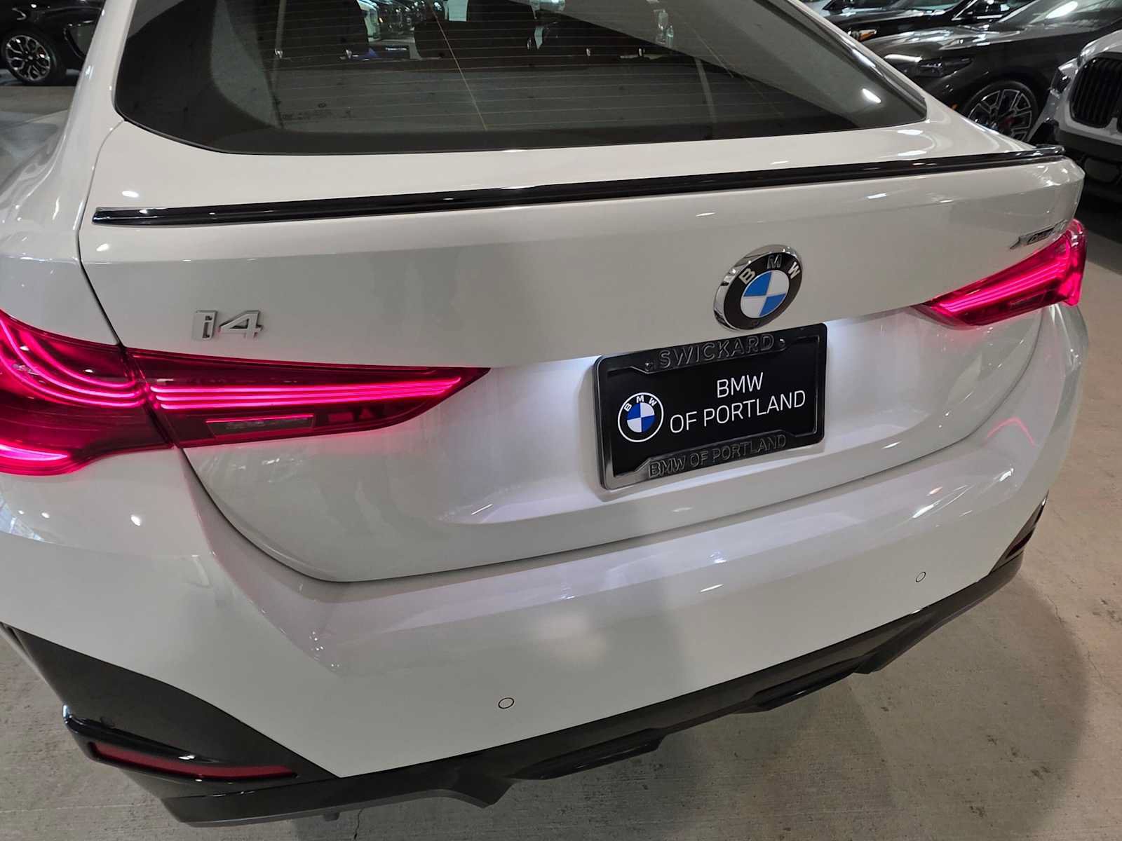 Used 2026 BMW i4 xDrive40i w/ M Sport Package AWD/4WD image 15