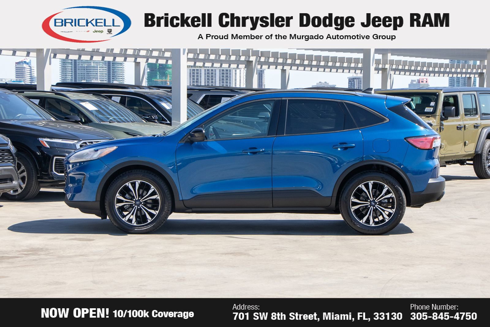 Used 2022 Ford Escape SE w/ SE Sport Appearance Package image 8