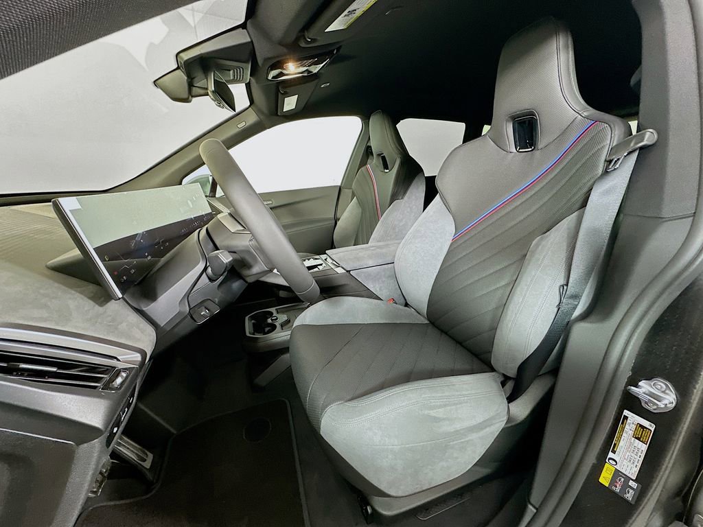 New 2026 BMW iX xDrive45 w/ M Sport Package image 16