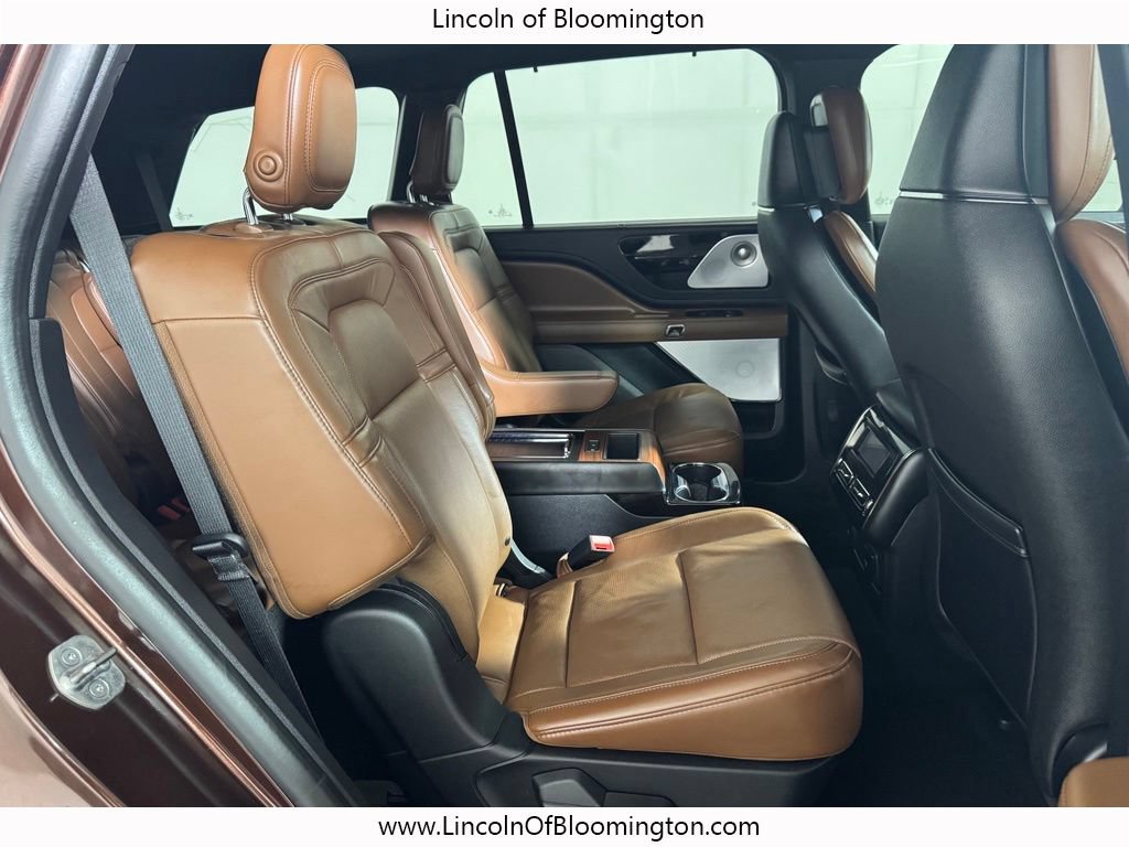 Used 2020 Lincoln Aviator Reserve w/ Equipment Group 202A AWD/4WD image 11
