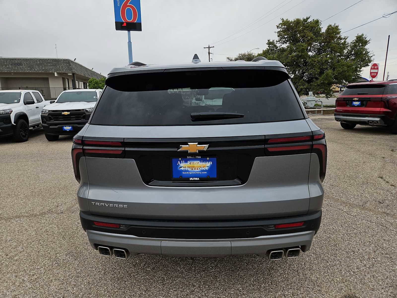 New 2026 Chevrolet Traverse LT w/ Driver Confidence Package image 7