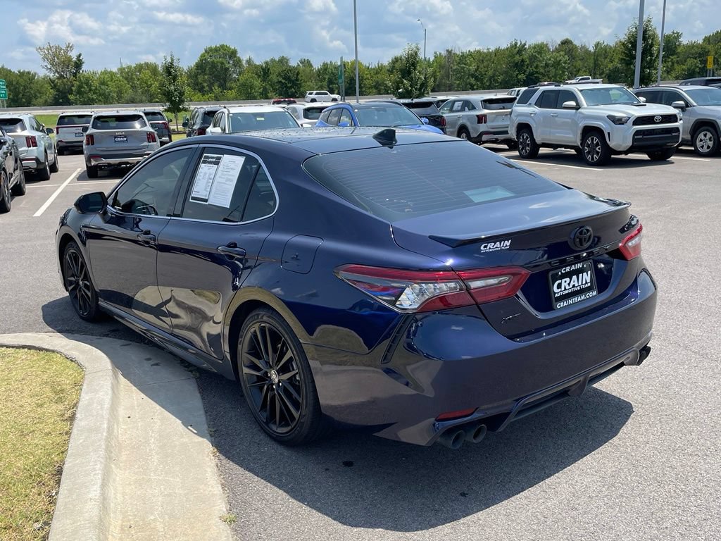 Used 2022 Toyota Camry XSE FWD image 5