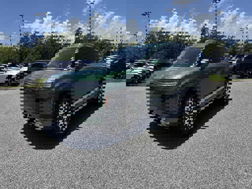 New 2026 Hyundai Ioniq 9 SEL image 2