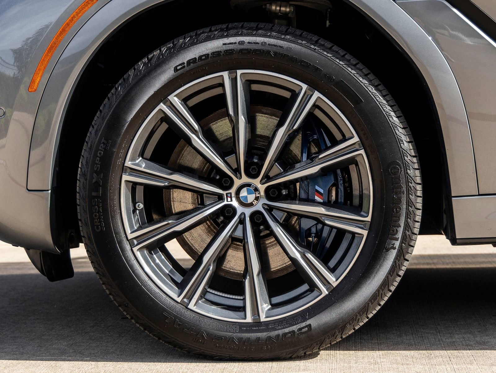 Used 2026 BMW X6 M60i image 11