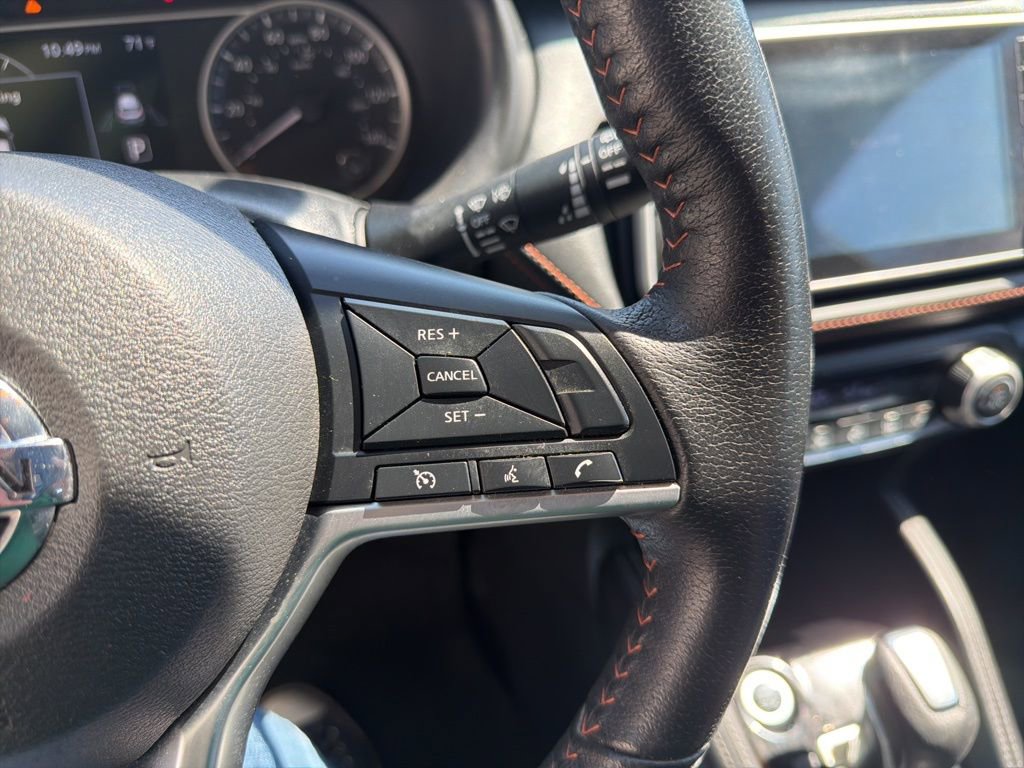 Used 2019 Nissan Kicks SR image 11