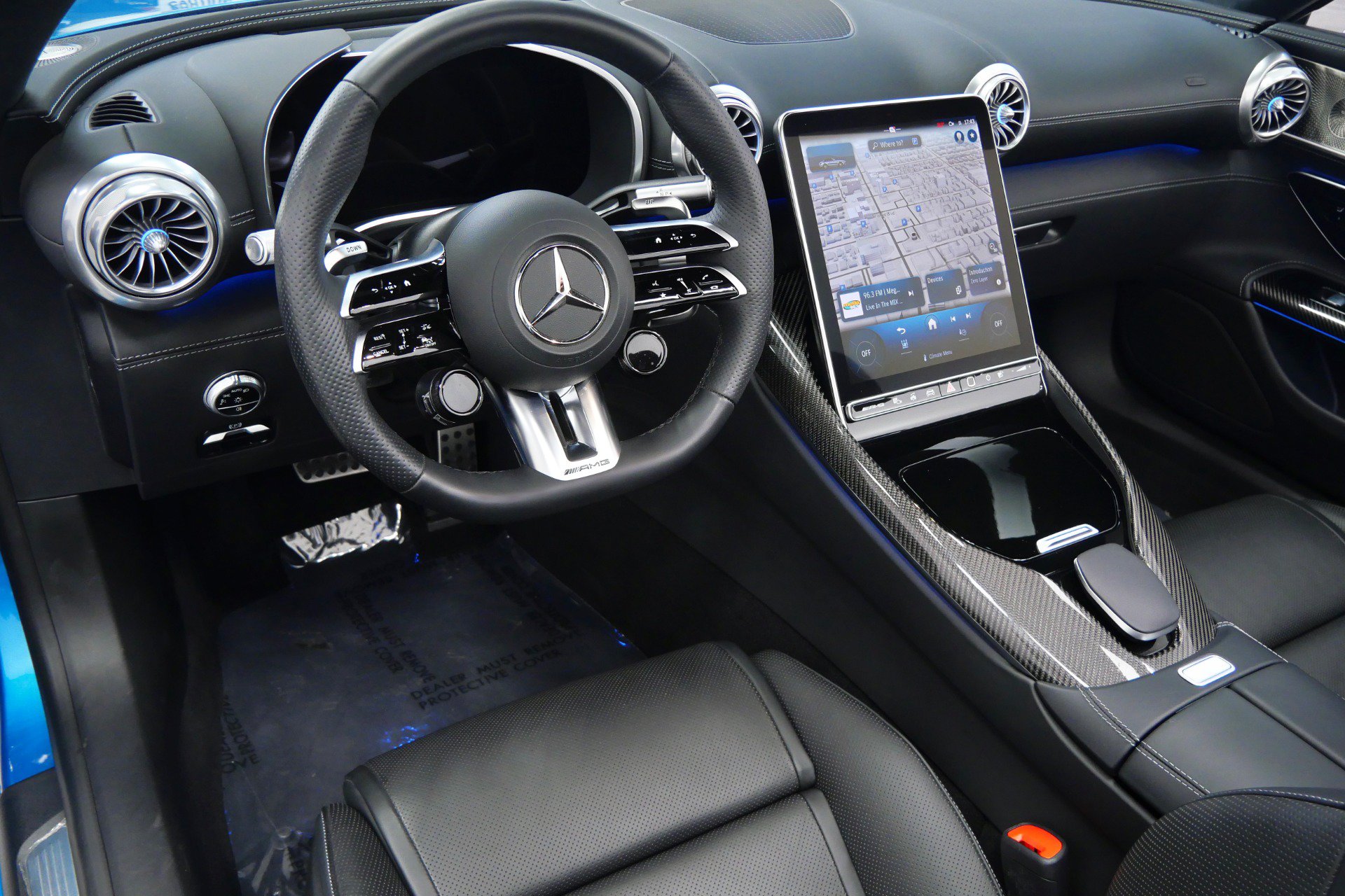 Used 2025 Mercedes-Benz SL 63 AMG S e Performance 4MATIC image 13