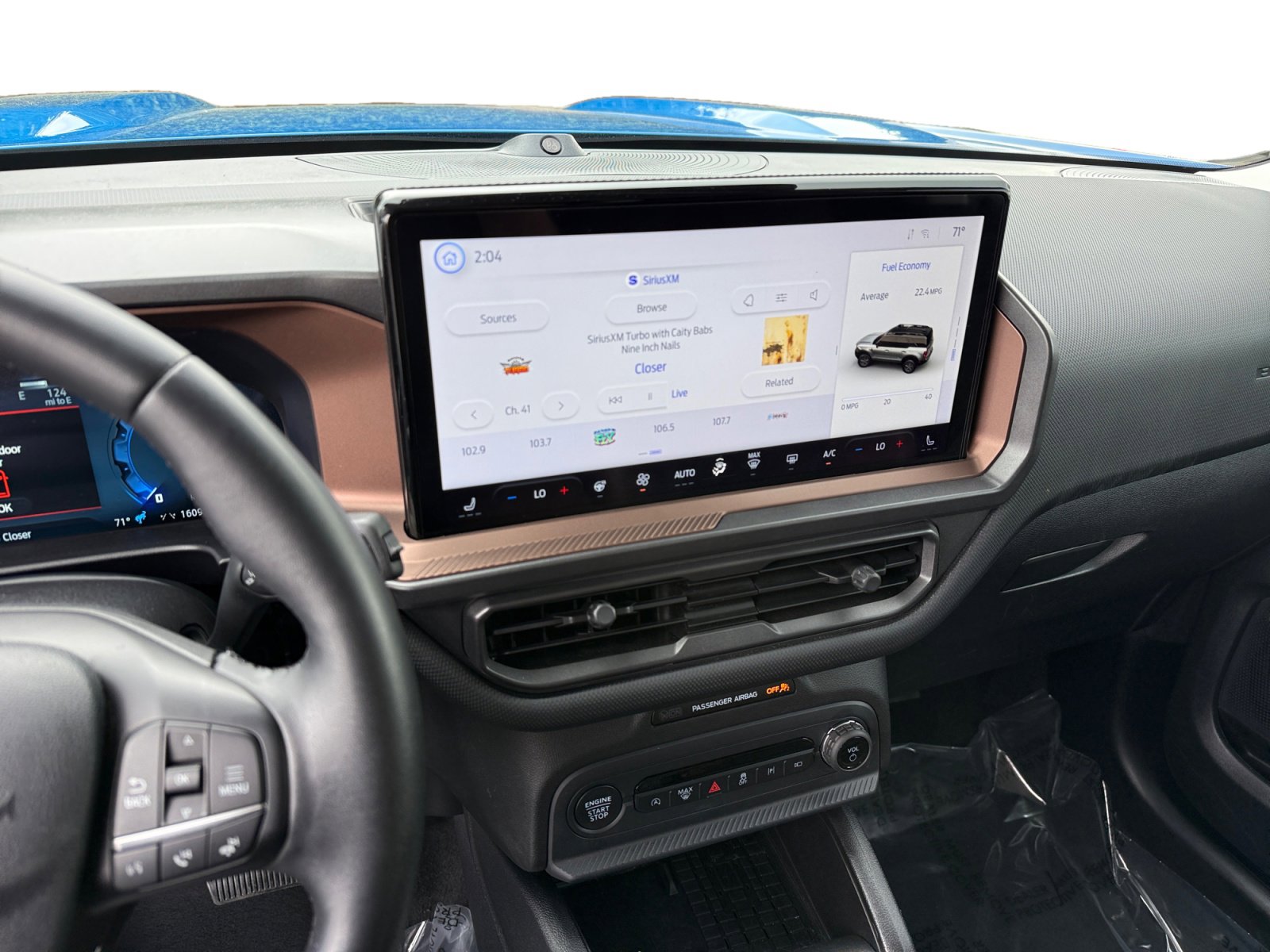 Certified 2025 Ford Bronco Sport Outer Banks w/ Outer Banks Tech Package+ AWD/4WD image 12