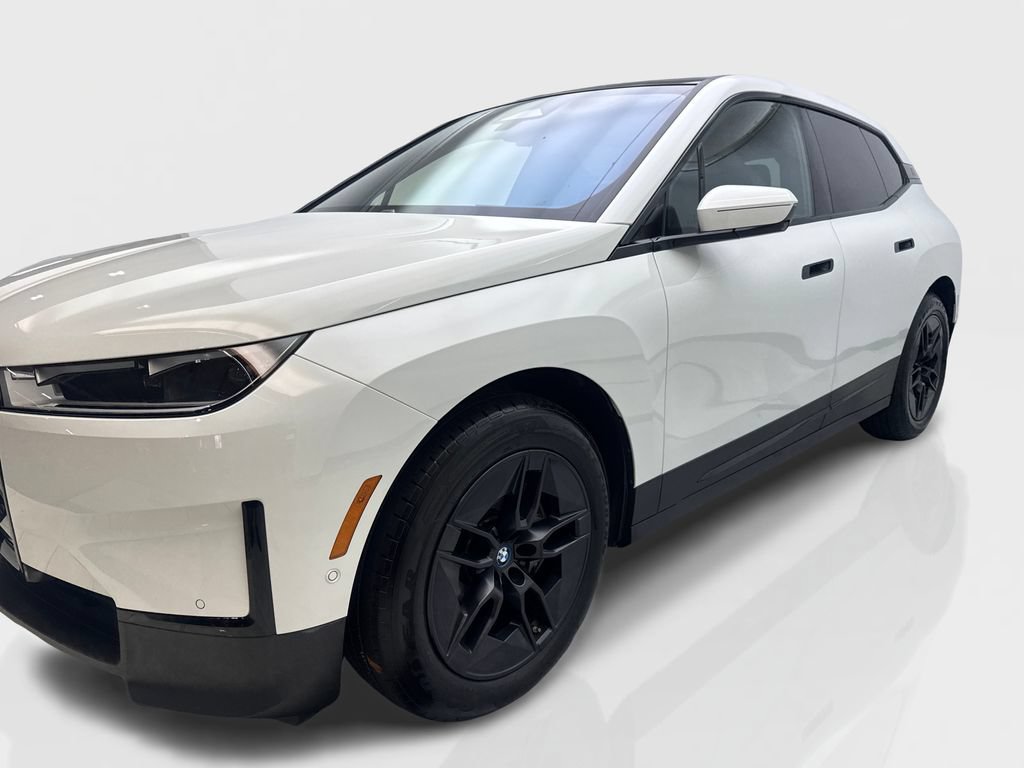 Used 2024 BMW iX xDrive50 w/ Convenience Package AWD/4WD image 11