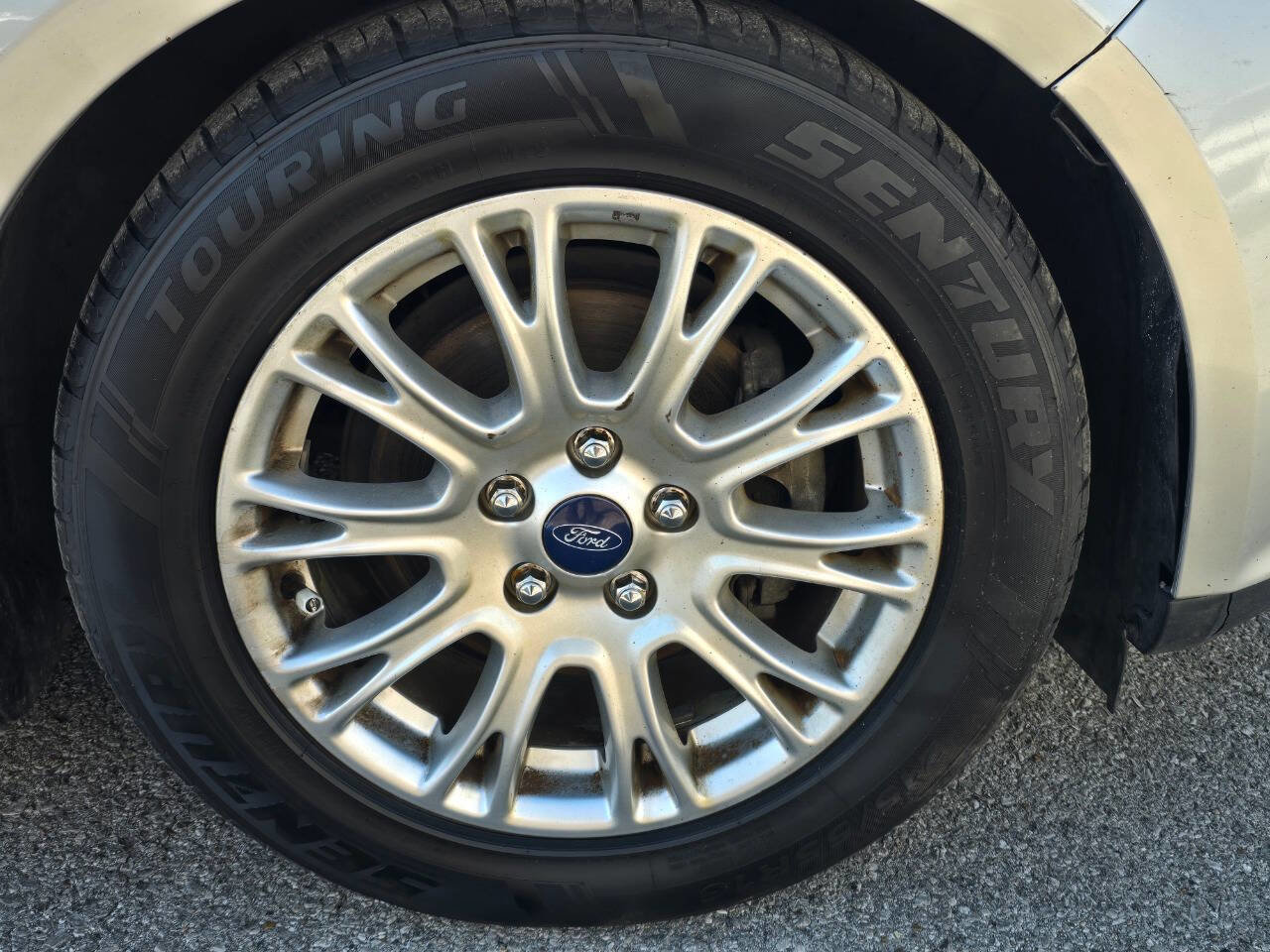 Used 2012 Ford Focus SE FWD image 28