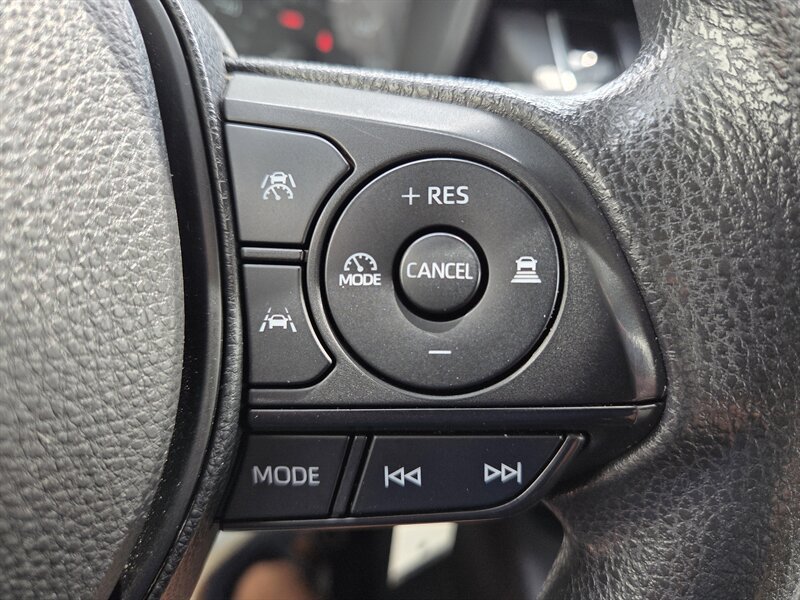 Used 2023 Toyota Corolla LE FWD image 14