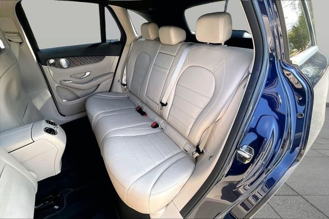 Used 2018 Mercedes-Benz GLC 300 4MATIC image 25