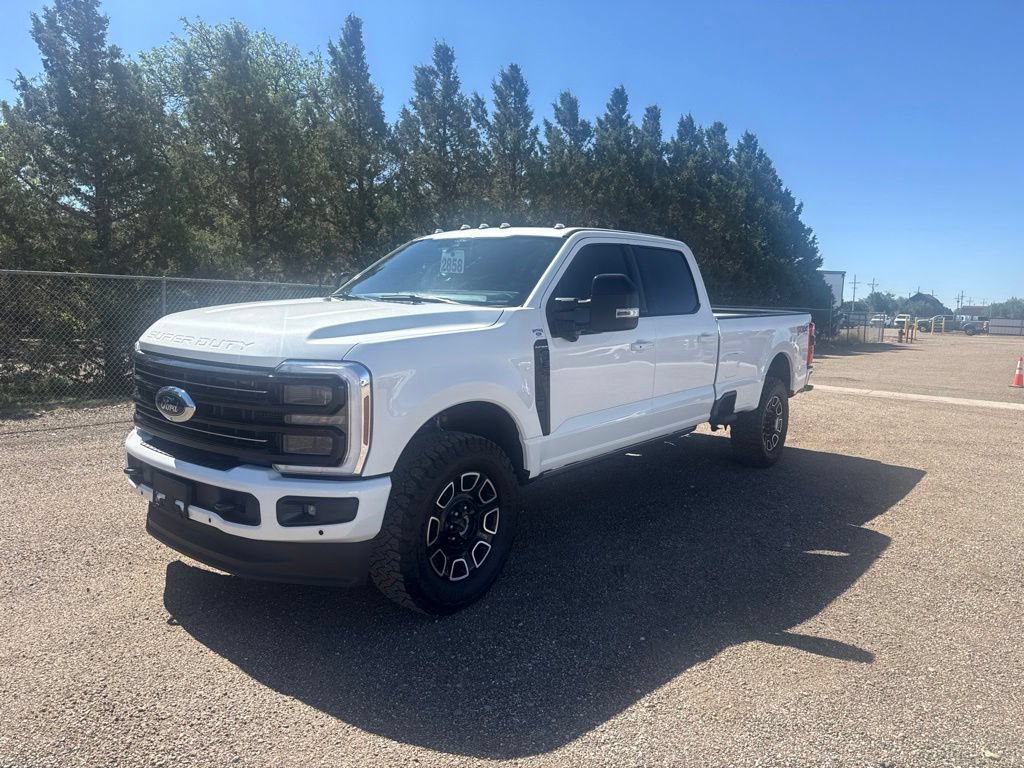 Used 2025 Ford F350 Platinum w/ FX4 Off-Road Package AWD/4WD image 1