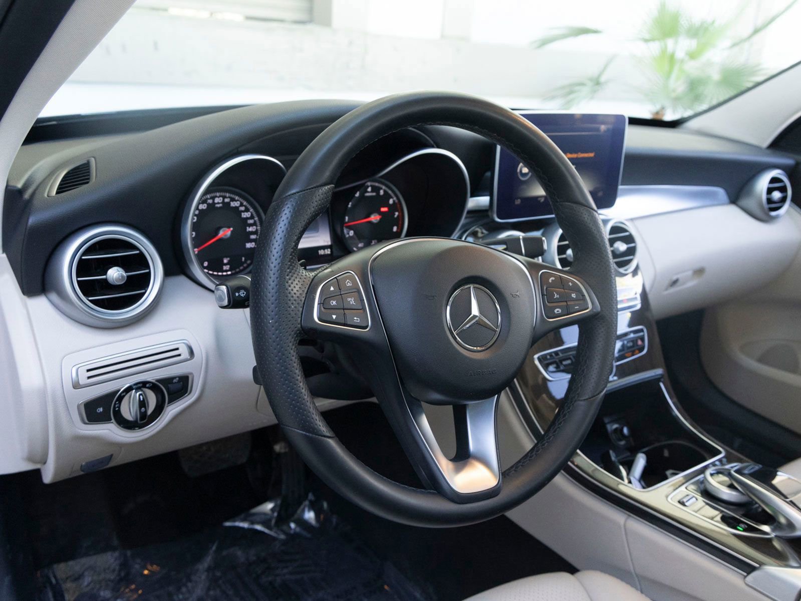 Used 2016 Mercedes-Benz C 300 Sedan image 15