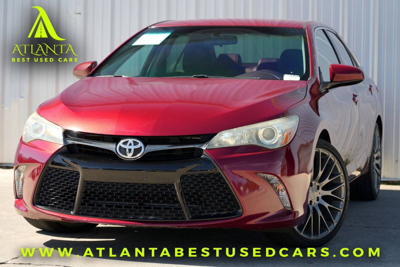 Used 2017 Toyota Camry SE