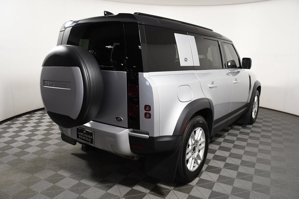 Used 2020 Land Rover Defender 110 First Edition AWD/4WD image 6