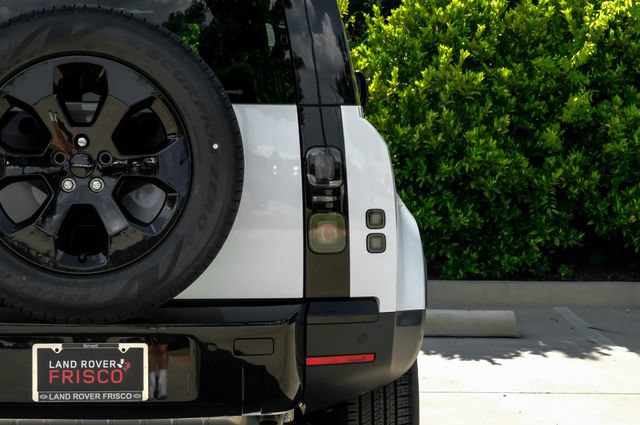New 2026 Land Rover Defender 110 S AWD/4WD image 53