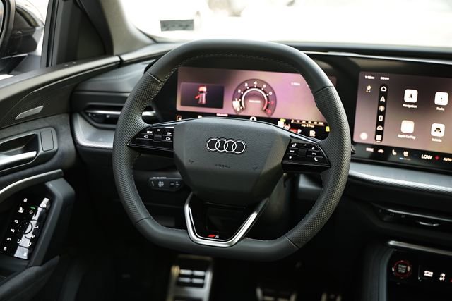 New 2026 Audi SQ5 Premium Plus AWD/4WD image 30