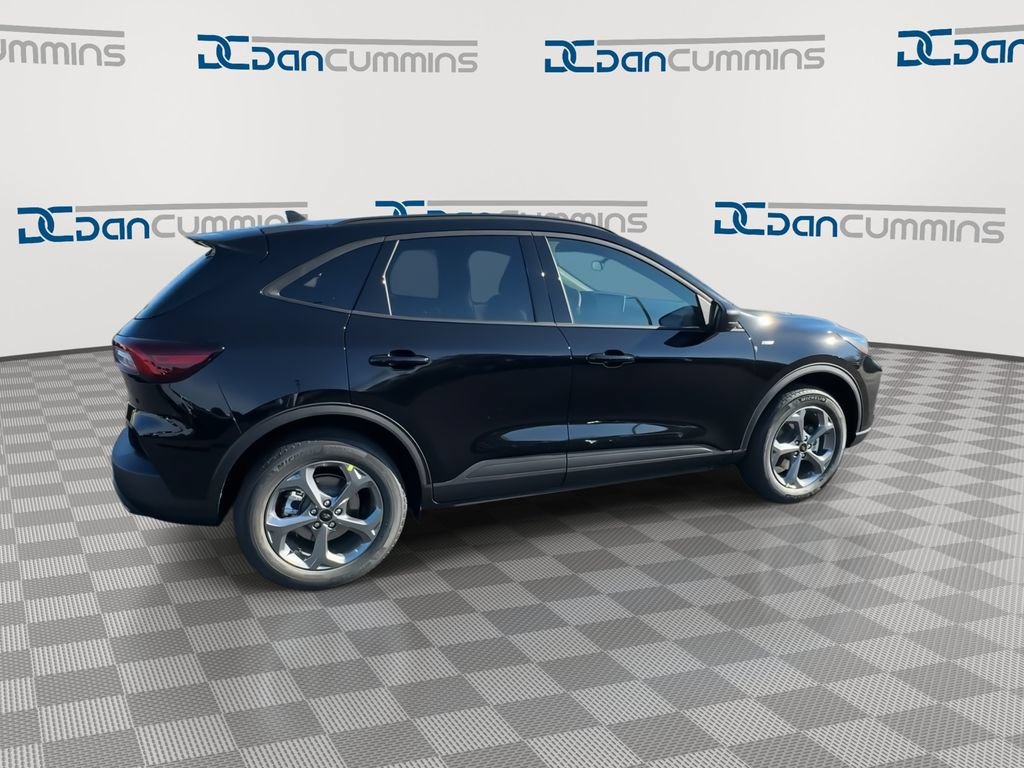 New 2026 Ford Escape ST-Line w/ Tech Pack #1 AWD/4WD image 8