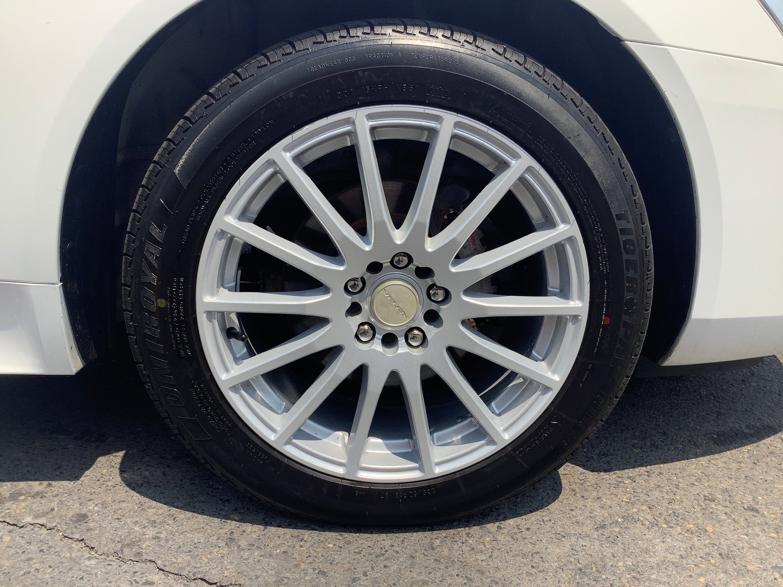 Used 2015 Chevrolet Impala LTZ FWD image 23