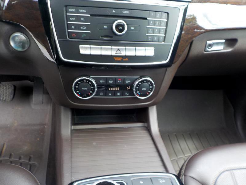 Used 2016 Mercedes-Benz GLE 350 4MATIC w/ Premium Package image 14