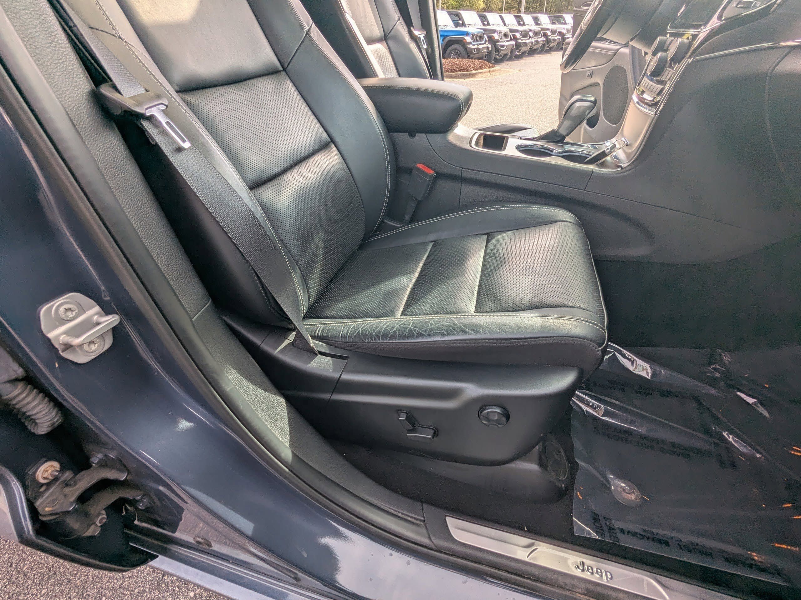Certified 2021 Jeep Grand Cherokee Limited w/ Quick Order Package 28K 80th RWD image 16