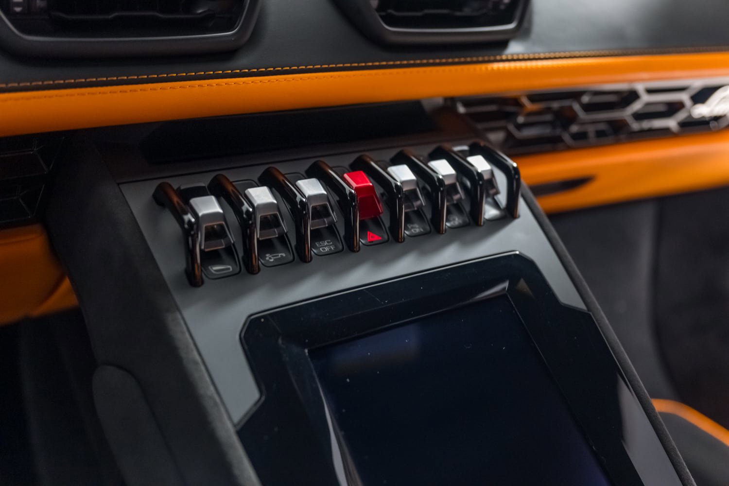 Used 2023 Lamborghini Huracan Tecnica image 32