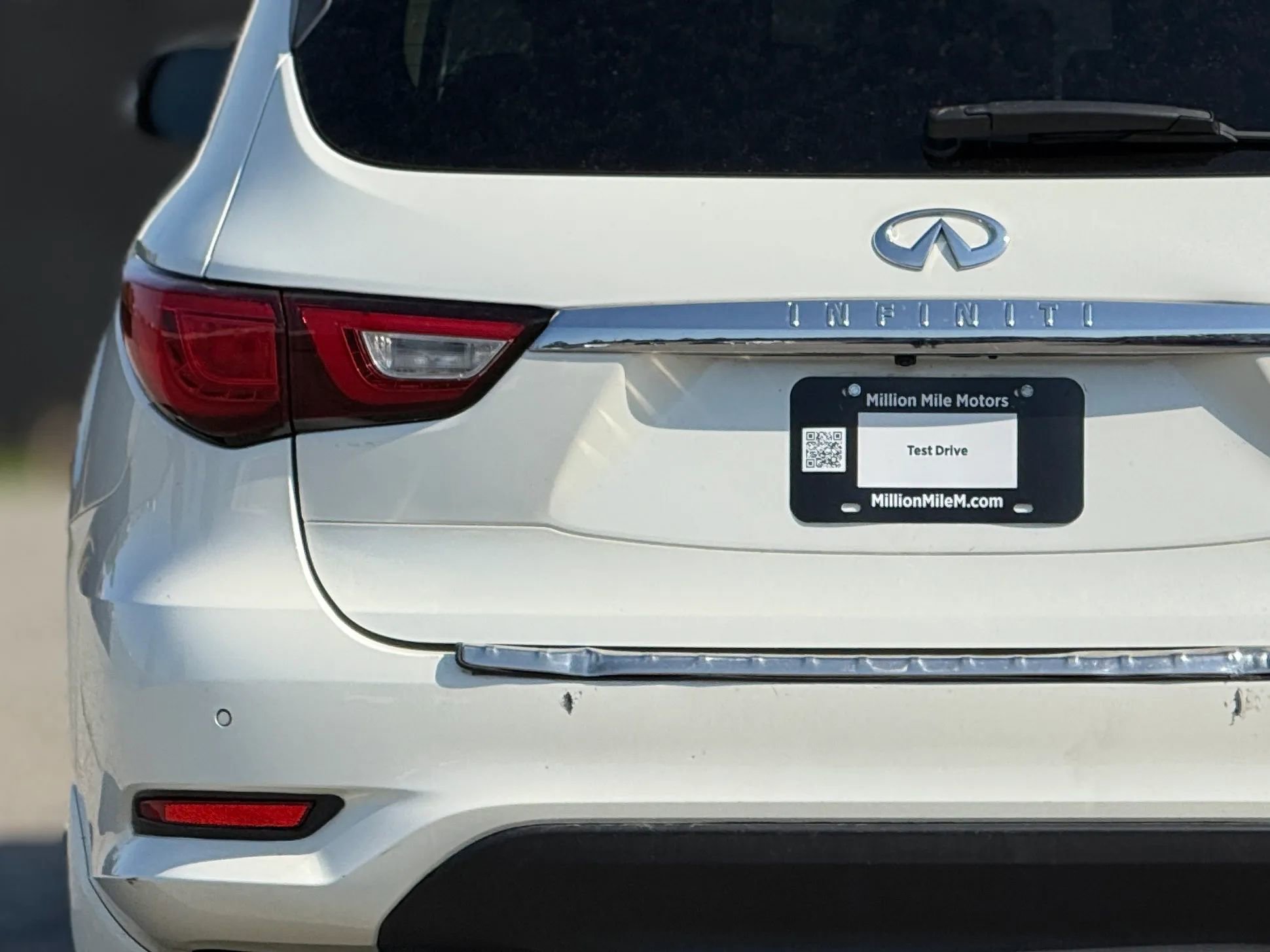 Used 2016 INFINITI QX60 AWD w/ Premium Plus Package image 13