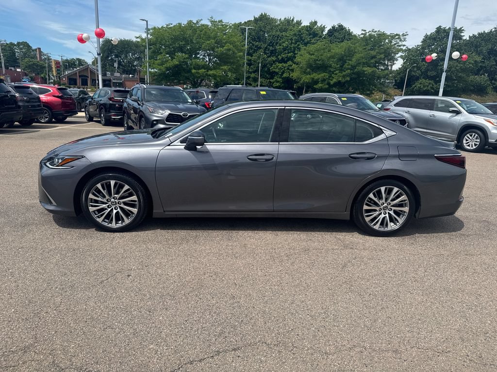 Used 2020 Lexus ES 350 w/ Premium Package FWD image 4