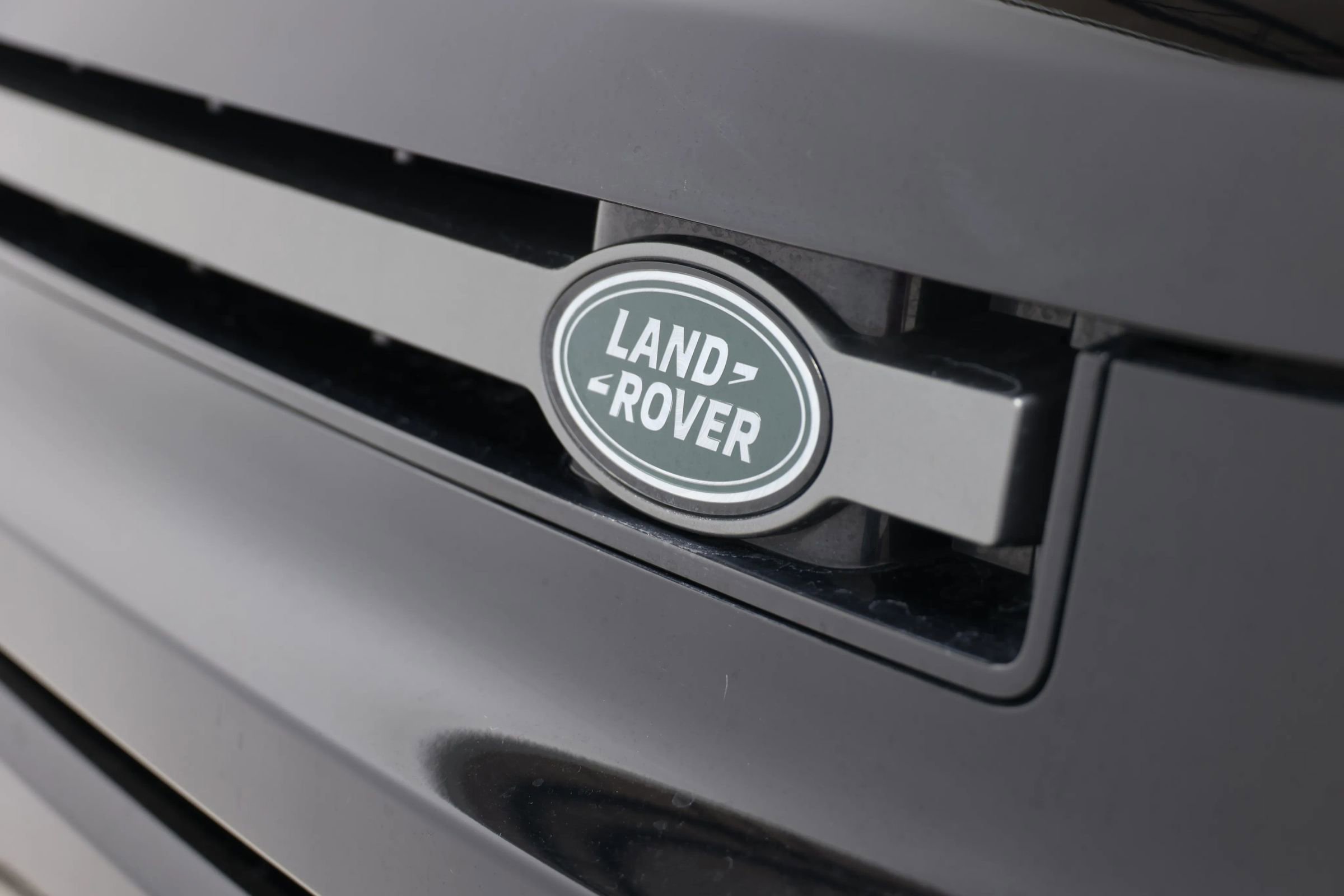 Used 2023 Land Rover Defender 110 Carpathian Edition AWD/4WD image 94