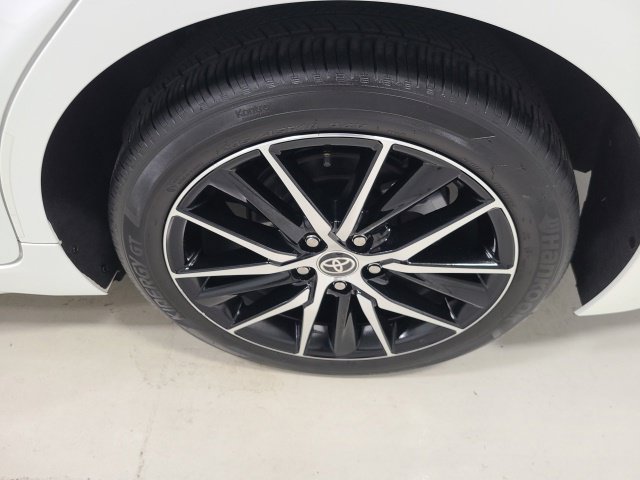 Used 2024 Toyota Camry SE FWD image 37