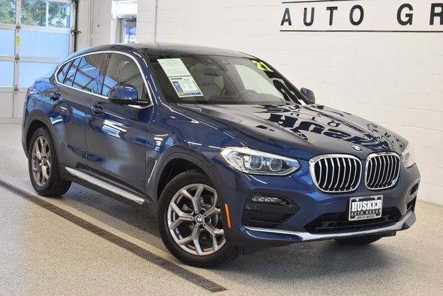 Used 2021 BMW X4 xDrive30i w/ Premium Package AWD/4WD video 1
