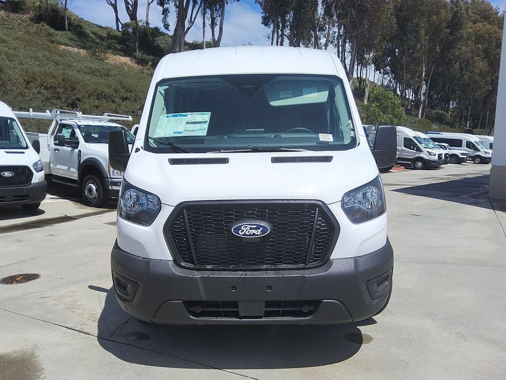 New 2026 Ford Transit 250 148 Medium Roof w/ Load Area Protection Package RWD image 21