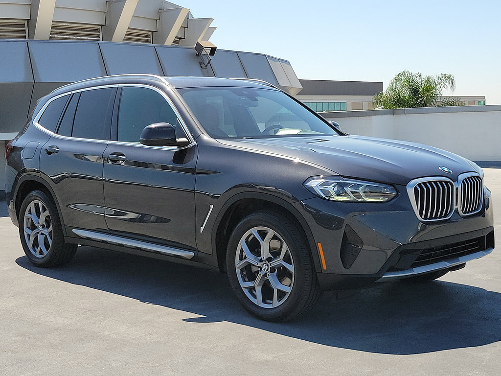 Used 2024 BMW X3 sDrive30i w/ Convenience Package RWD image 4