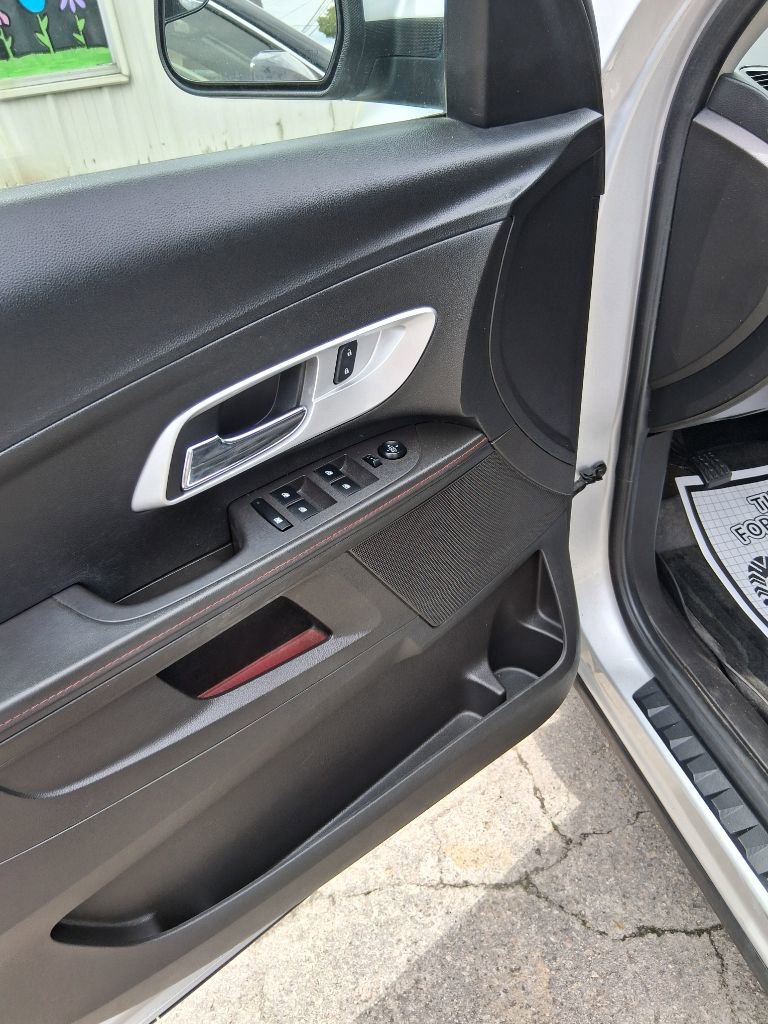 Used 2013 Chevrolet Equinox LT w/ Driver Convenience Package FWD image 13