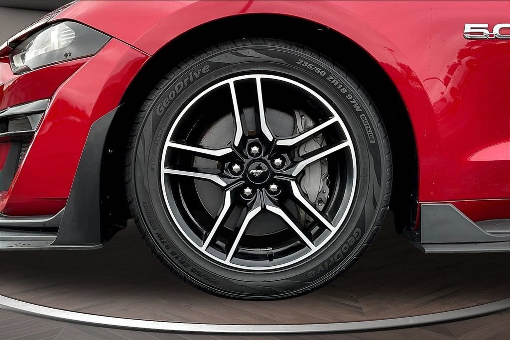 Used 2022 Ford Mustang GT Premium RWD image 37