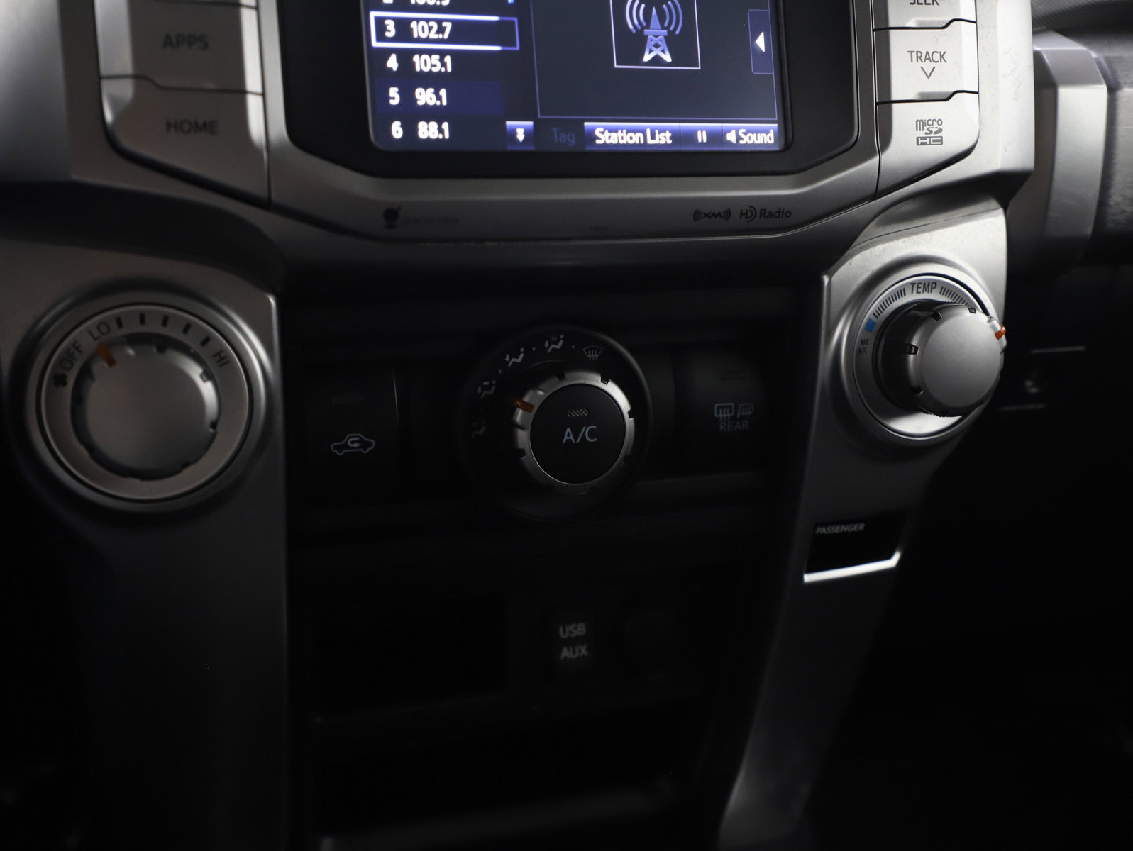 Used 2016 Toyota 4Runner SR5 image 22