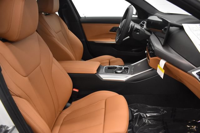 New 2026 BMW 330i xDrive Sedan w/ M Sport Package AWD/4WD image 19