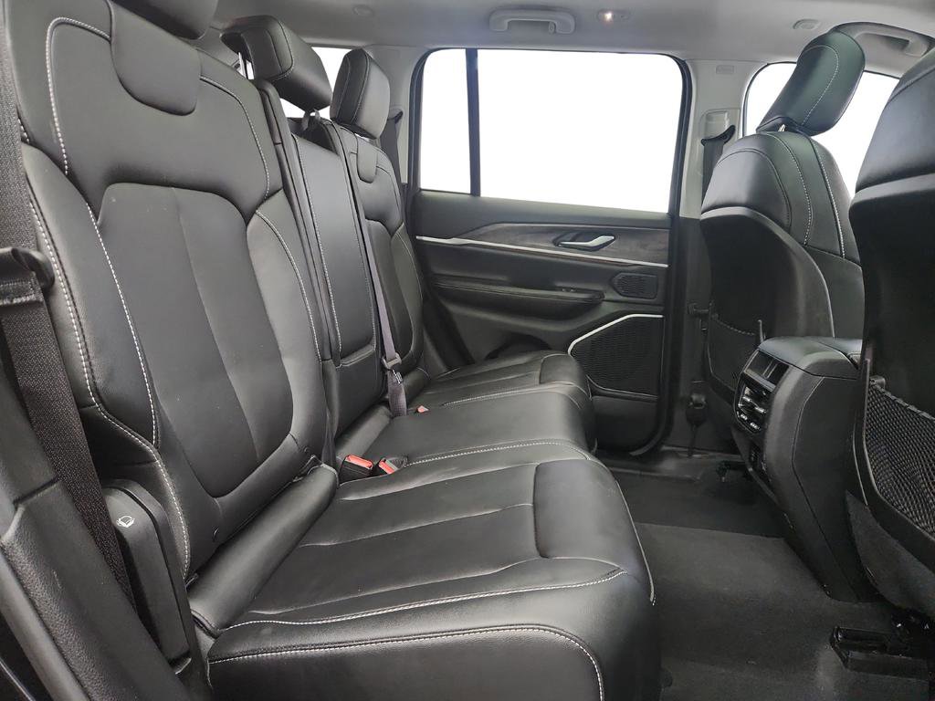 Used 2023 Jeep Grand Cherokee 4WD 4xe image 32